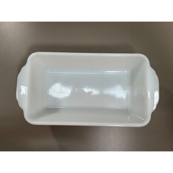 Fire-King plain white loaf pan USA 1-QT Cottagecore minimalist roast and serve - Picture 4 of 5